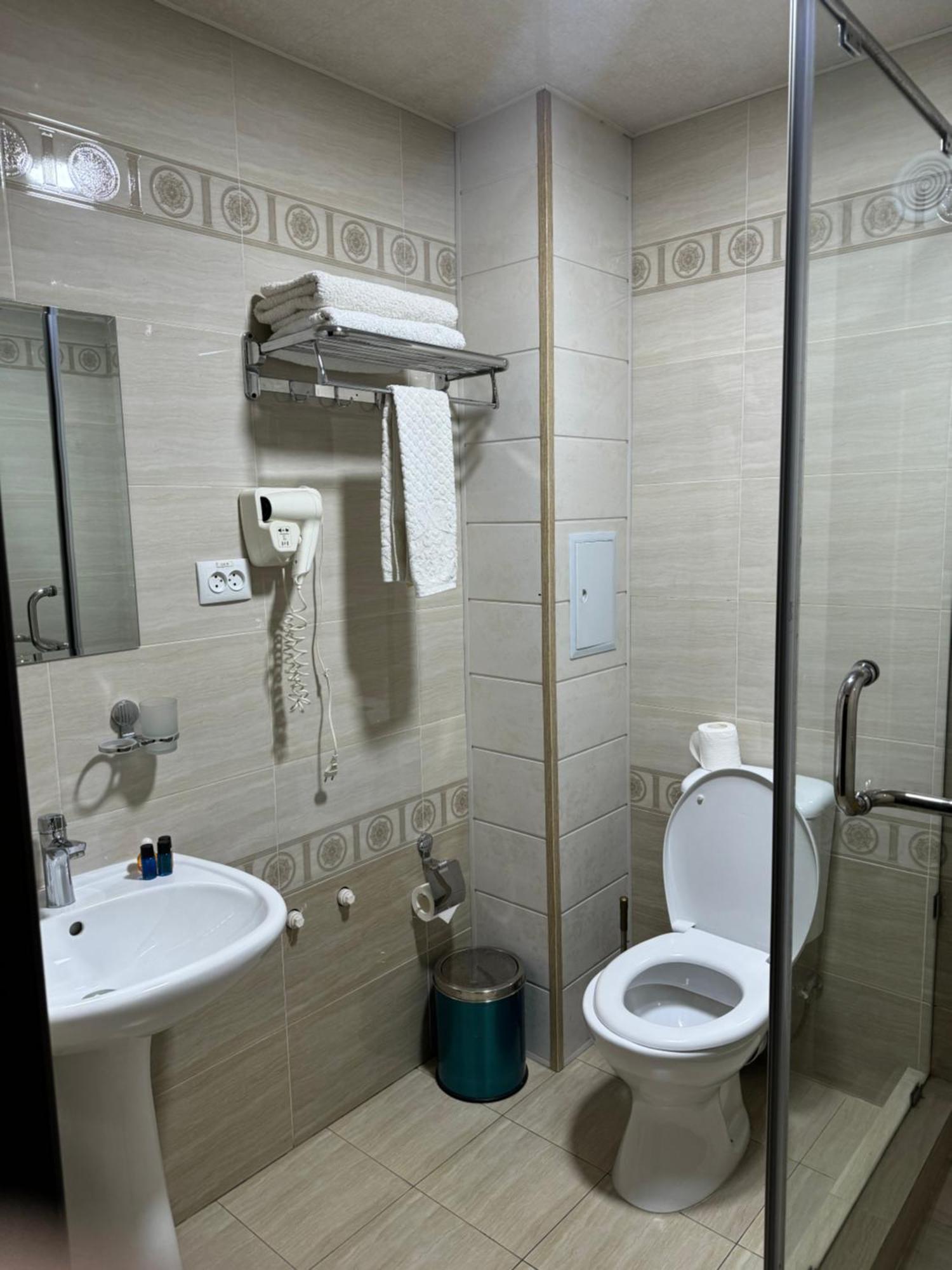 Hotel Orient Grand Tashkent Esterno foto